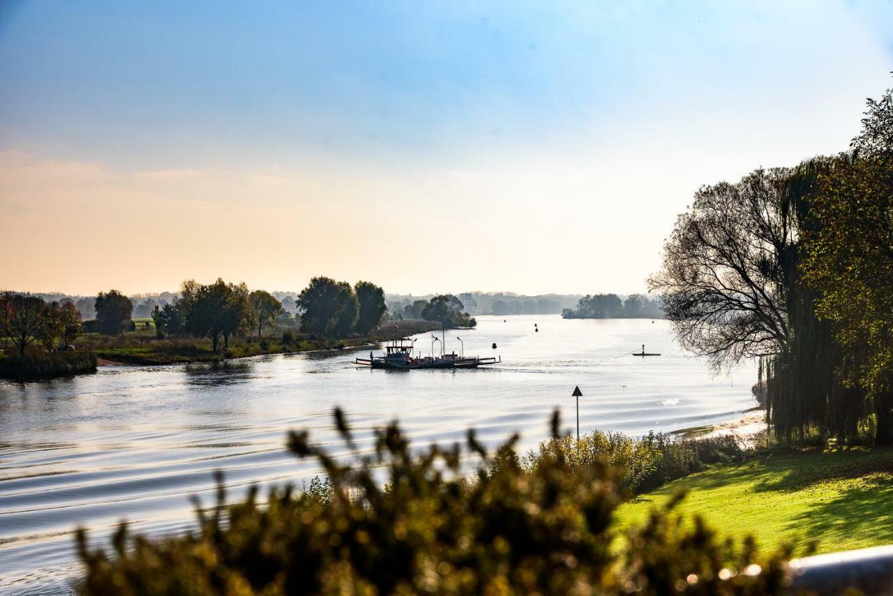 Vakantie Aan De Maas Broekhuizen  Eksteriør billede