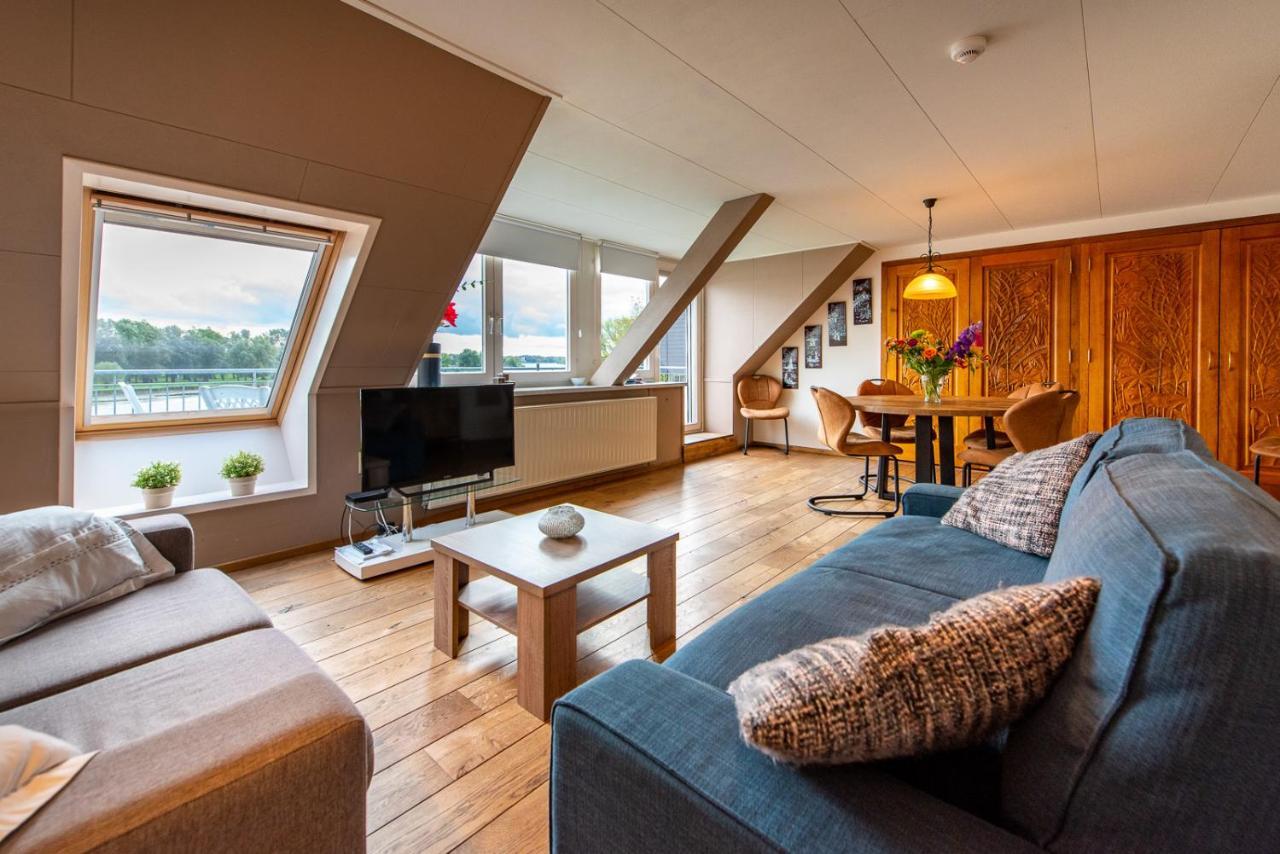 Vakantie Aan De Maas Broekhuizen  Eksteriør billede