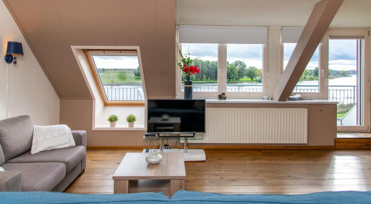 Vakantie Aan De Maas Broekhuizen  Eksteriør billede