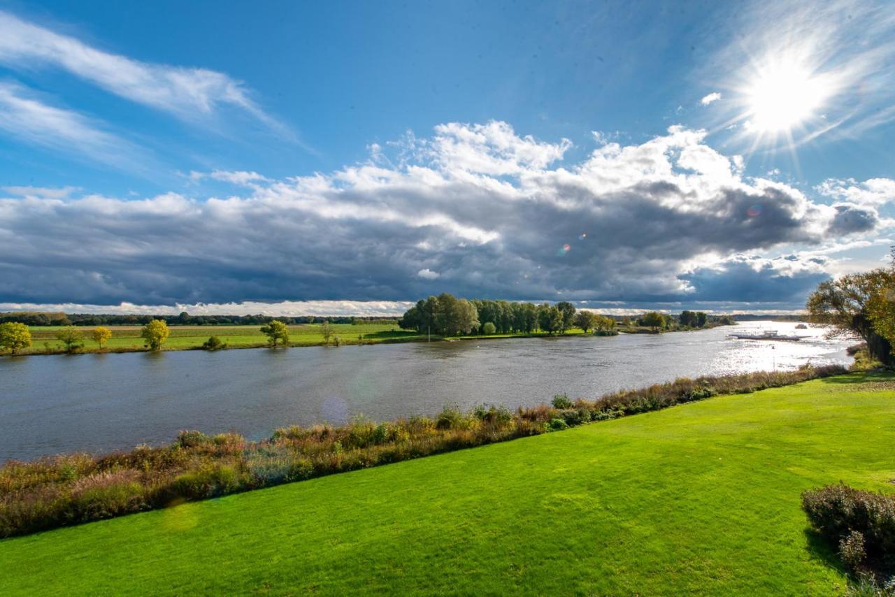 Vakantie Aan De Maas Broekhuizen  Eksteriør billede