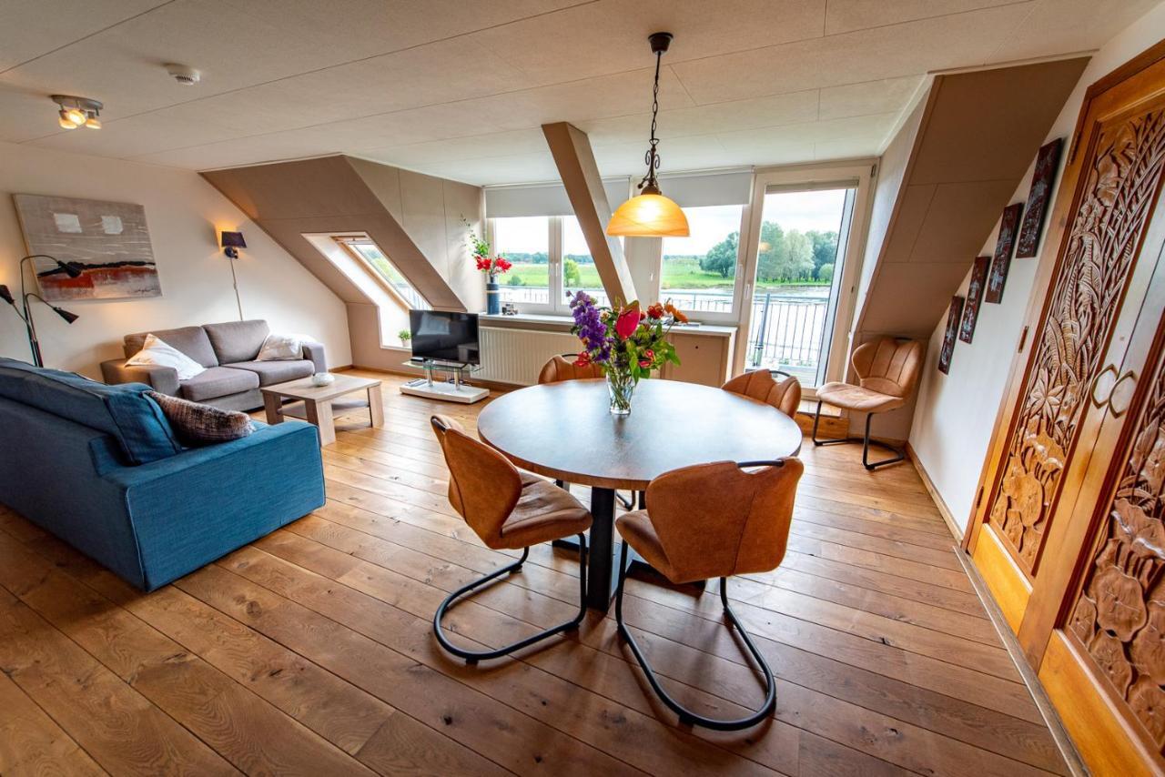 Vakantie Aan De Maas Broekhuizen  Eksteriør billede